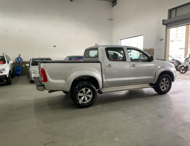 Imagem 14 – Hilux 2010 2.7 Sr 4X2 Cd 16V Gasolina 4P Automático