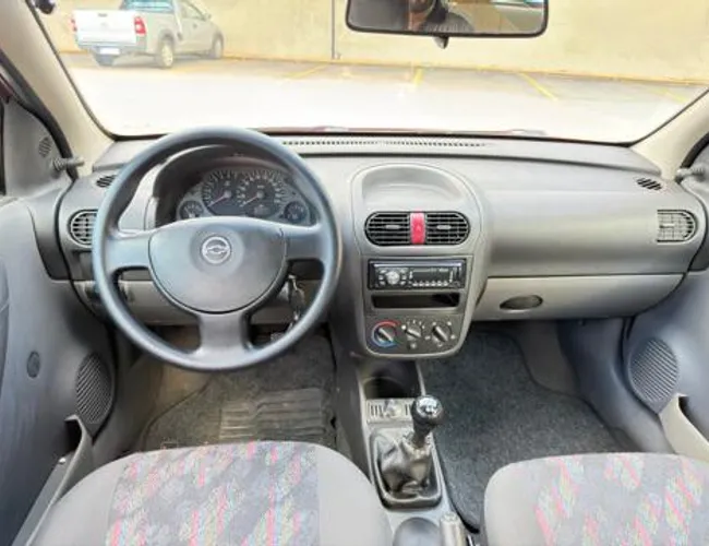 Imagem 13 – Corsa 2004 1.0 Mpfi 8V Gasolina 4P Manual