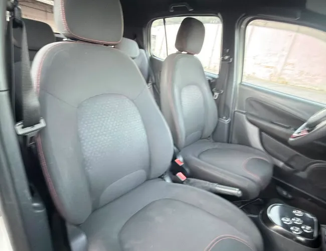 Imagem 15 – Uno 2015 1.4 Evo Sporting 8V Flex 4P Automatizado