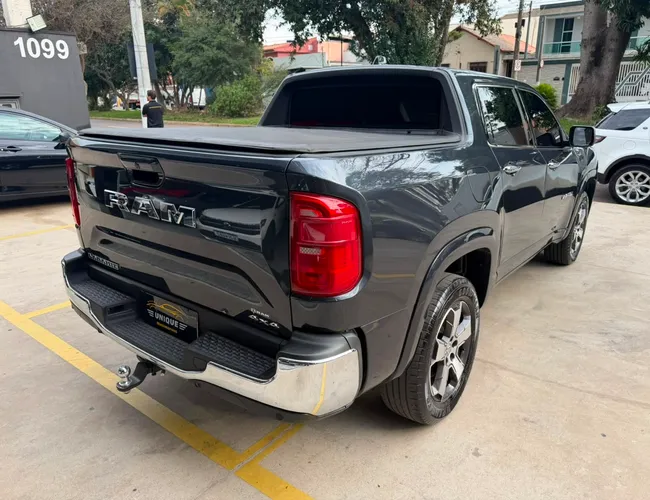 Imagem 6 – Rampage 2025 2.2 Turbo Diesel Laramie 4X4 Automático