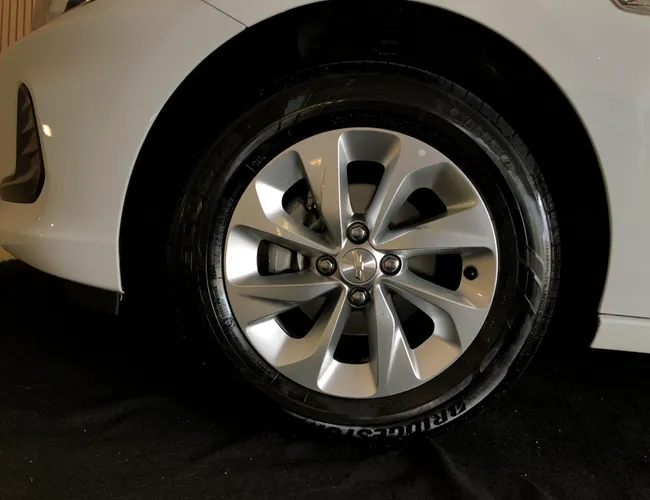 Imagem 5 – Onix 2023 1.0 Flex Lt Manual