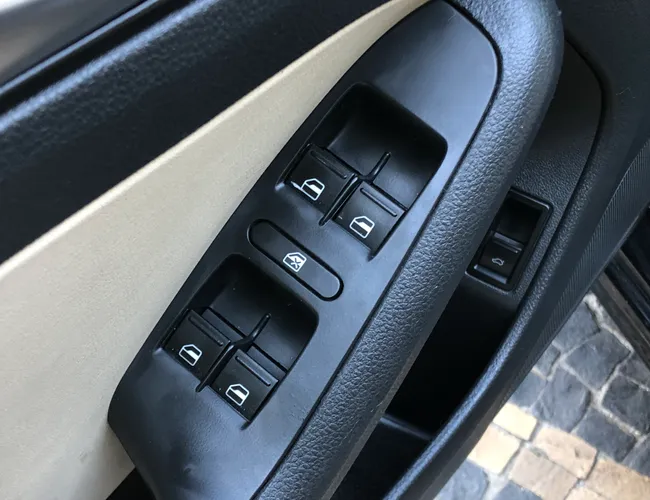 Imagem 8 – Jetta 2013 2.0 Comfortline Flex 4P Tiptronic