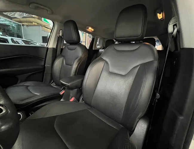 Imagem 12 – Compass 2018 2.0 16V Flex Longitude Automático