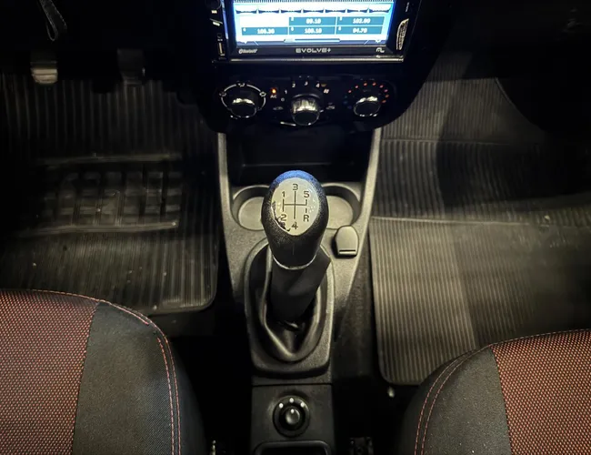 Imagem 9 – Sandero 2013 1.6 STEPWAY 16V FLEX 4P MANUAL