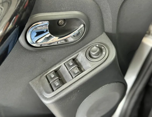 Imagem 9 – Duster 2017 2.0 Dynamique 4X2 16V Flex 4P Automático