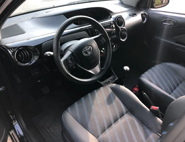 Imagem 6 – Etios 2016 1.5 Xs Sedan 16V Flex 4P Manual