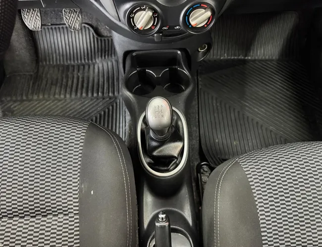 Imagem 8 – March 2015 1.6 Sv 16V Flex 4P Manual