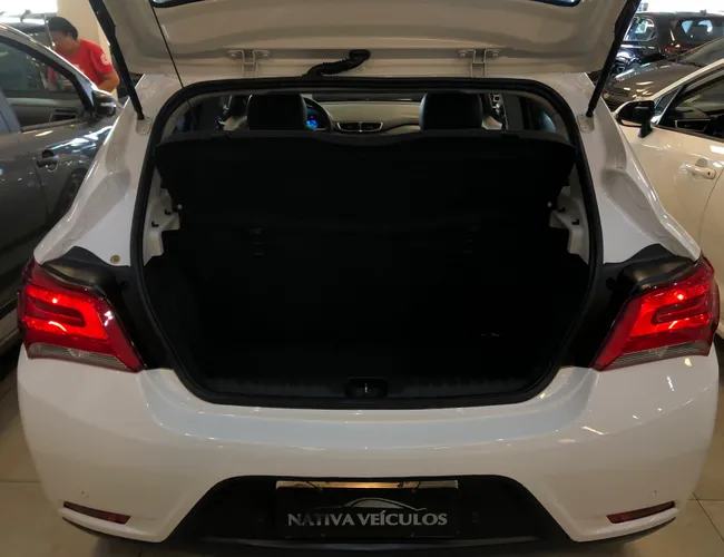 Imagem 14 – Onix 2018 1.4 Mpfi Ltz 8V Flex 4P Automático