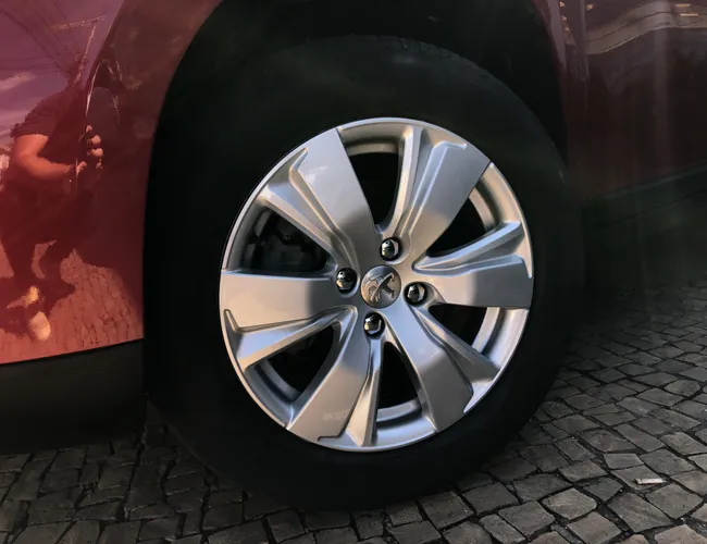 Imagem 5 – 2008 2017 1.6 16V Flex Allure 4P Automático