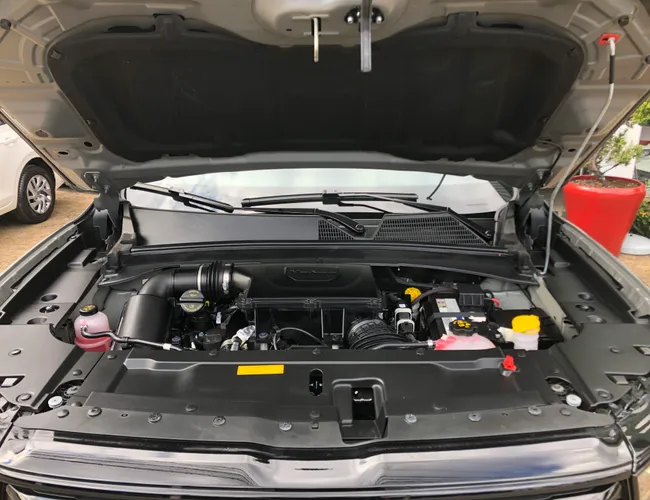 Imagem 20 – Rampage 2025 2.0 Hurricane 4 Turbo Gasolina R/T 4X4 Automático