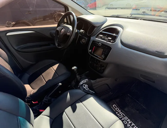 Imagem 14 – Punto 2017 1.4 Attractive 8V Flex 4P Manual