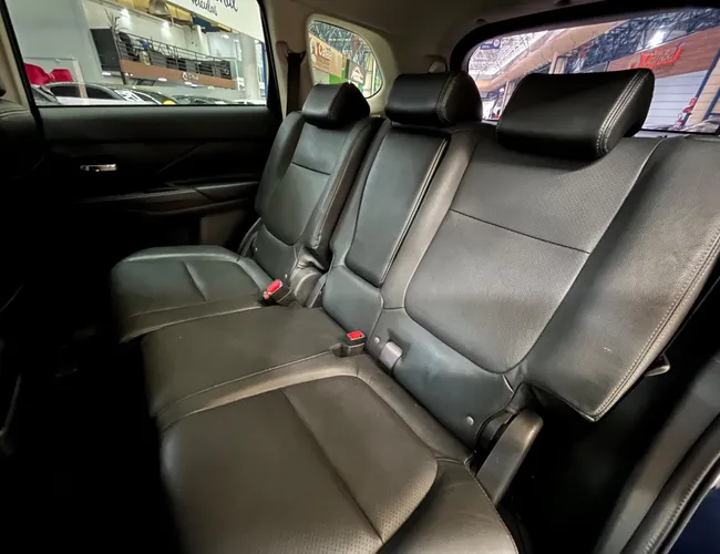 Imagem 7 – Outlander 2018 2.0 16V Gasolina 4P Automático