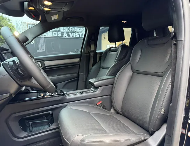 Imagem 14 – Rampage 2025 2.2 Turbo Diesel Laramie 4X4 Automático