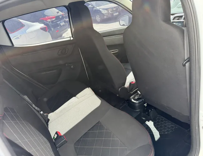 Imagem 12 – Kwid 2023 1.0 12V Sce Flex Zen Manual