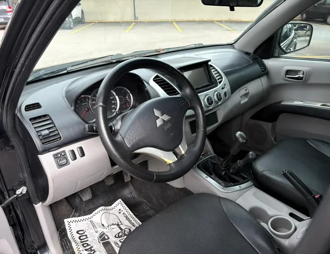 Imagem 12 – L200 Triton 2012 3.2 Hpe 4X4 Cd 16V Turbo Intercooler Diesel 4P Manual