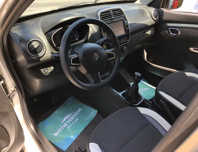 Imagem 5 – Kwid 2019 1.0 12V Sce Flex Intense Manual