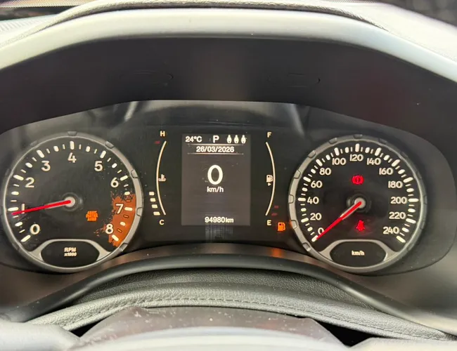 Imagem 15 – Renegade 2016 1.8 16V Flex Sport 4P Automático