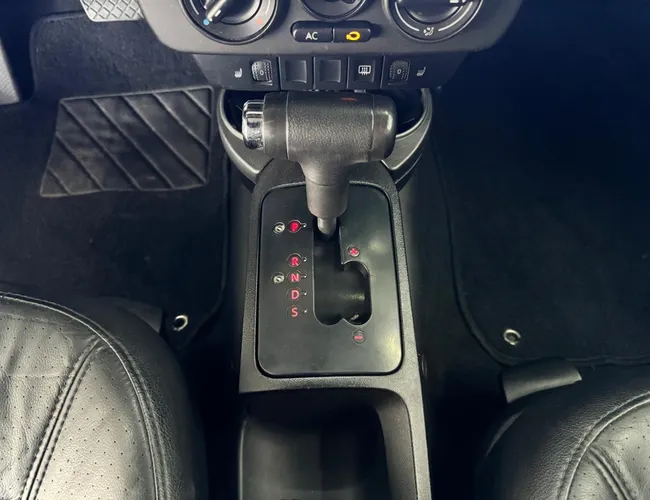 Imagem 8 – New Beetle 2008 2.0 Mi 8V Gasolina 2P Automático