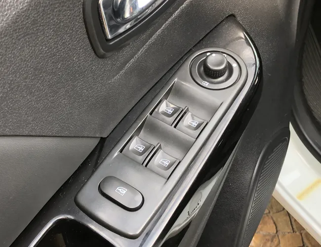 Imagem 8 – Captur 2019 1.6 16V Sce Flex Intense X-Tronic