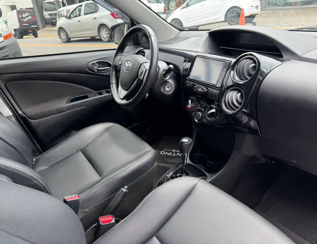 Imagem 7 – Etios Cross 2018 1.5 16V Flex 4P Automático