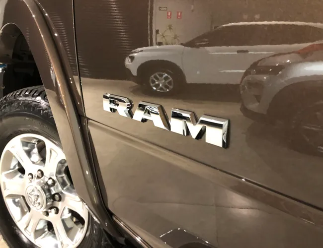 Imagem 6 – 2500 2020 6.7 I6 Turbo Diesel Laramie Cd 4X4 Automático