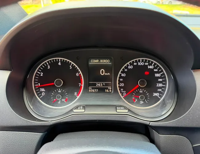 Imagem 15 – Fox 2016 1.6 Mi Rock In Rio 8V Flex 4P Manual