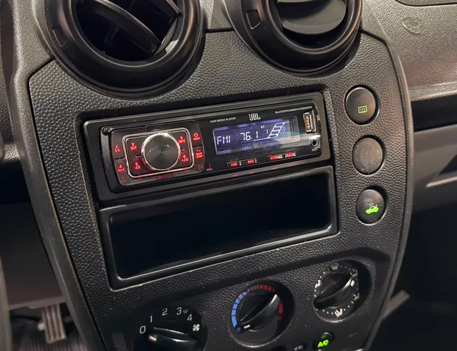 Imagem 9 – Fiesta 2010 1.0 Mpi Class Hatch 8V Flex 4P Manual