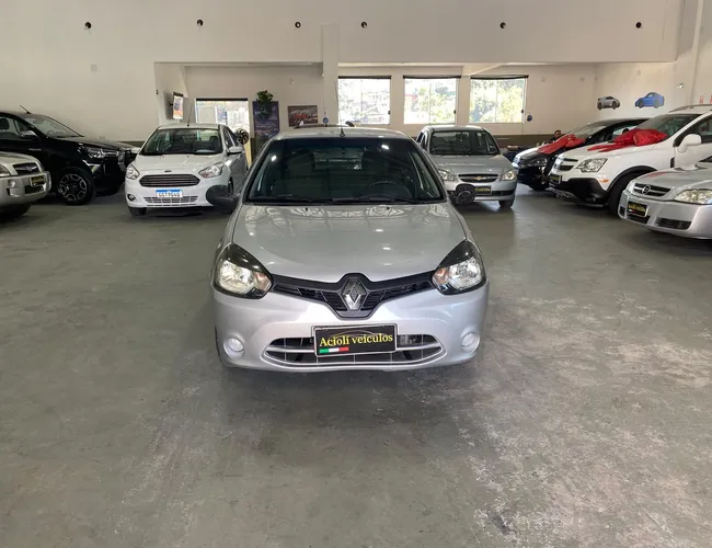 Imagem 6 – Clio 2014 1.0 EXPRESSION 16V FLEX 4P MANUAL