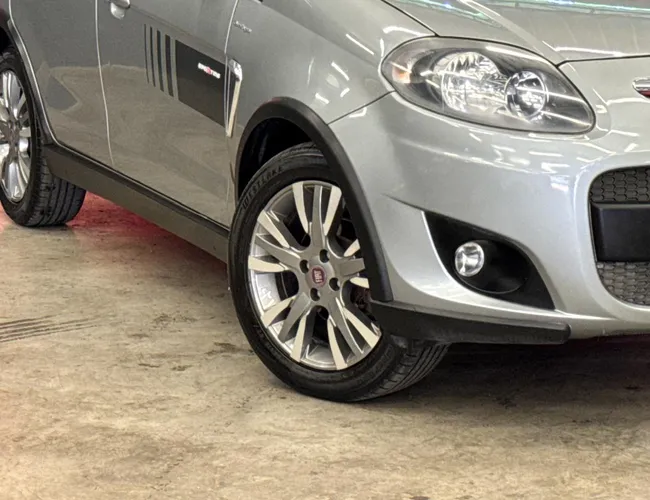 Imagem 13 – Palio 2014 1.6 Mpi Sporting 16V Flex 4P Automatizado