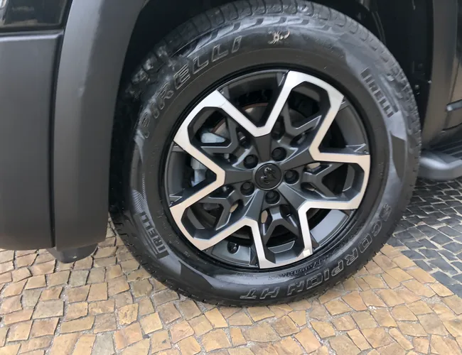 Imagem 5 – Rampage 2024 2.0 Hurricane 4 Turbo Gasolina Rebel 4X4 Automático