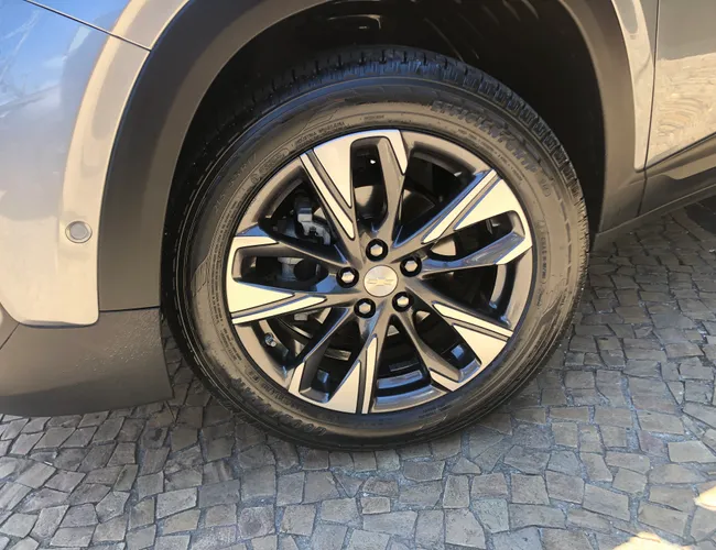 Imagem 5 – Tracker 2023 1.2 Turbo Flex Premier Automático