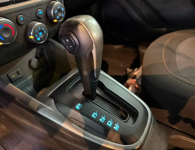 Imagem 10 – Onix 2016 1.4 Mpfi Ltz 8V Flex 4P Automático