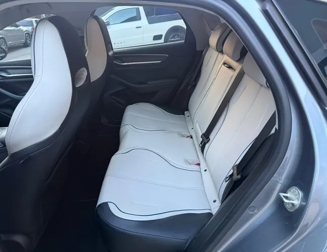 Imagem 10 – King 2025 1.5 Dm-I Phev Gl Automático