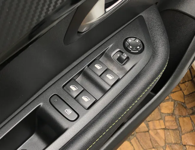 Imagem 8 – 208 2026 1.0 Turbo 200 Hybrid Gt Cvt