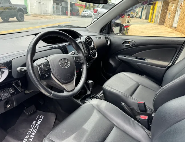 Imagem 11 – Etios Cross 2018 1.5 16V Flex 4P Automático