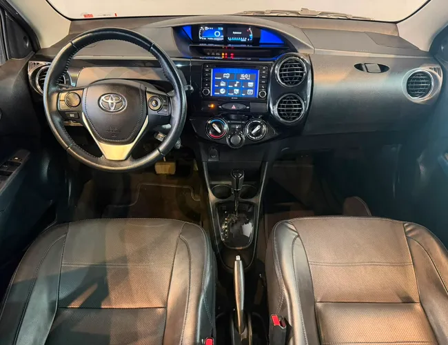 Imagem 8 – Etios 2018 1.5 Platinum Sedan 16V Flex 4P Automático