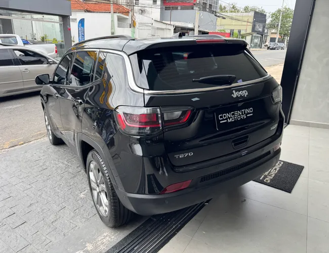 Imagem exterior do veículo Compass 2023 1.3 T270 Turbo Flex Longitude At6