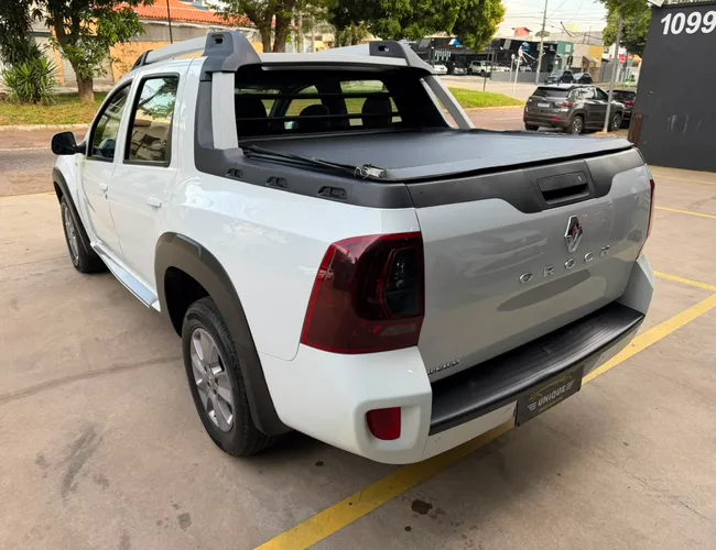 Imagem 8 – Duster Oroch 2017 2.0 16V Flex Dynamique 4P Automático