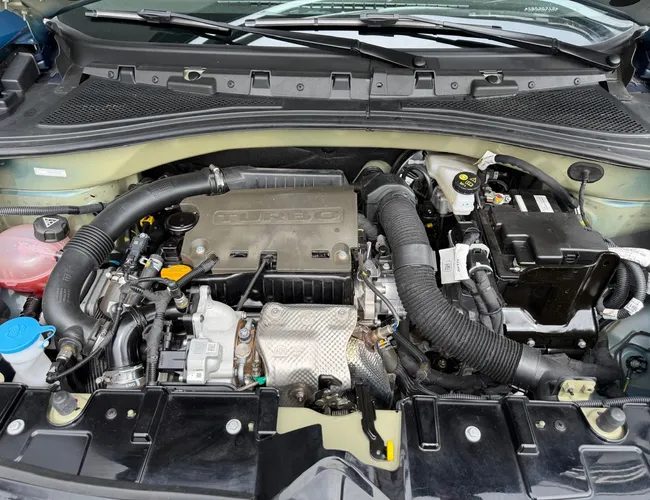Imagem 9 – Basalt 2025 1.0 Turbo 200 Flex Shine Cvt