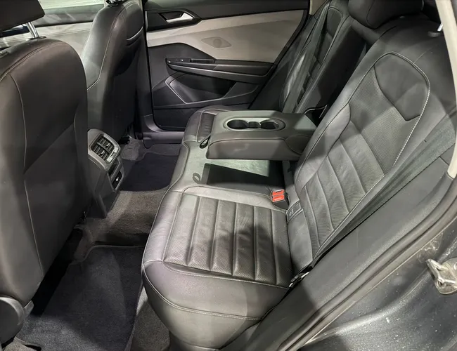 Imagem 12 – Taos 2022 1.4 250 Tsi Total Flex Confortline Automático
