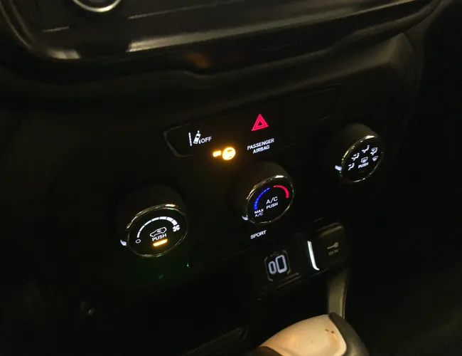 Imagem 13 – Renegade 2024 1.3 T270 Turbo Flex At6