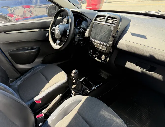 Imagem 15 – Kwid 2023 1.0 12V Sce Flex Intense Manual