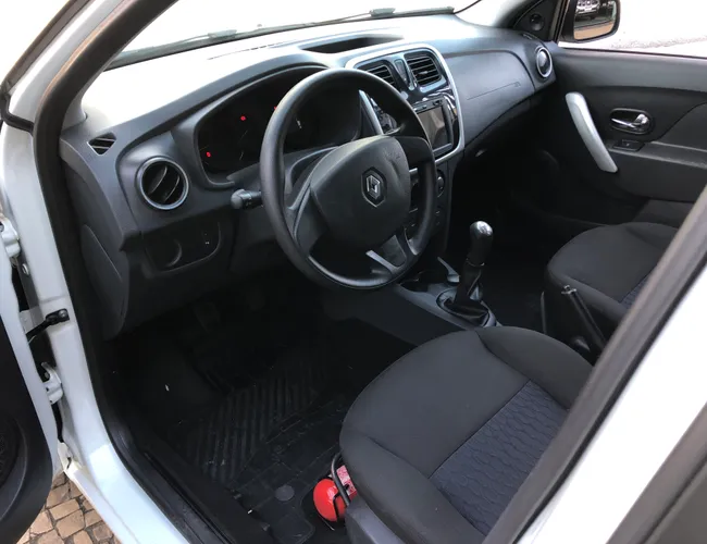 Imagem 6 – Sandero 2015 1.0 EXPRESSION 16V FLEX 4P MANUAL