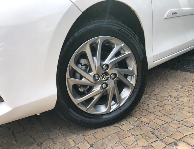 Imagem 5 – Yaris 2024 1.5 16V Flex Sedan Xs Multidrive