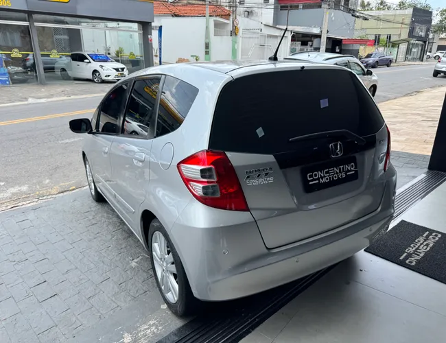 Imagem exterior do veículo Fit 2010 1.5 Ex 16V Flex 4P Automático