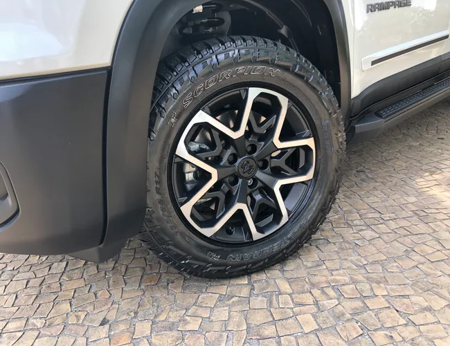 Imagem 5 – Rampage 2026 2.2 Turbo Diesel Rebel 4X4 Automático