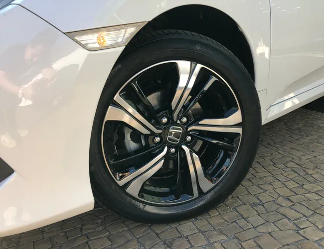 Imagem 5 – Civic 2017 1.5 16V Turbo Gasolina Touring 4P Cvt