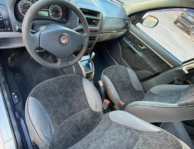 Imagem 15 – Siena 2012 1.6 Mpi Essence 16V Flex 4P Automatizado
