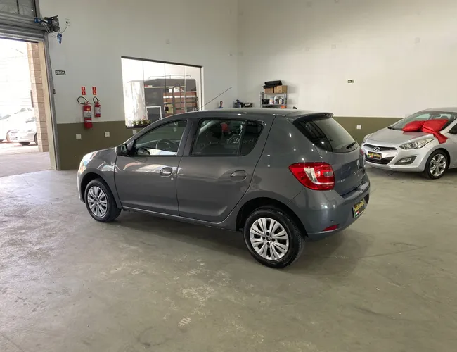 Imagem 10 – Sandero 2016 1.0 EXPRESSION 16V FLEX 4P MANUAL