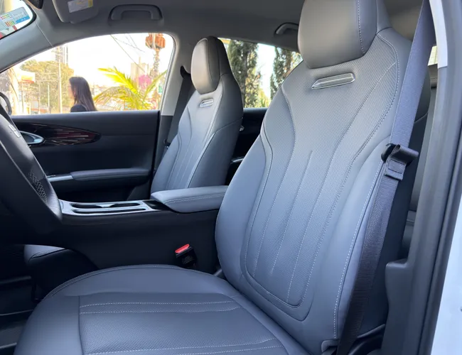 Imagem 7 – Ex2 2026 39,4 Kw Elétrico Pro